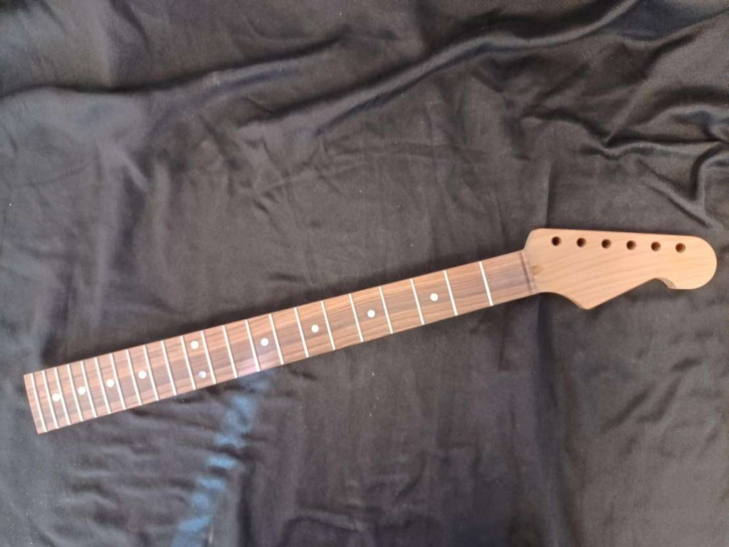 Roasted Quartersawn Maple/Pau Ferro U2 Neck