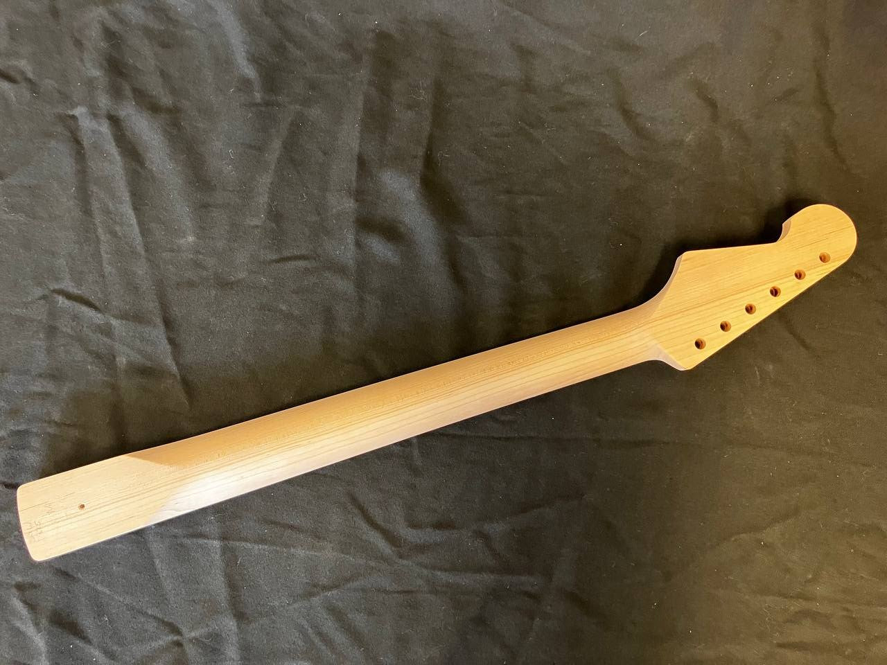 Qtrswn Maple/Rosewood U2 Neck
