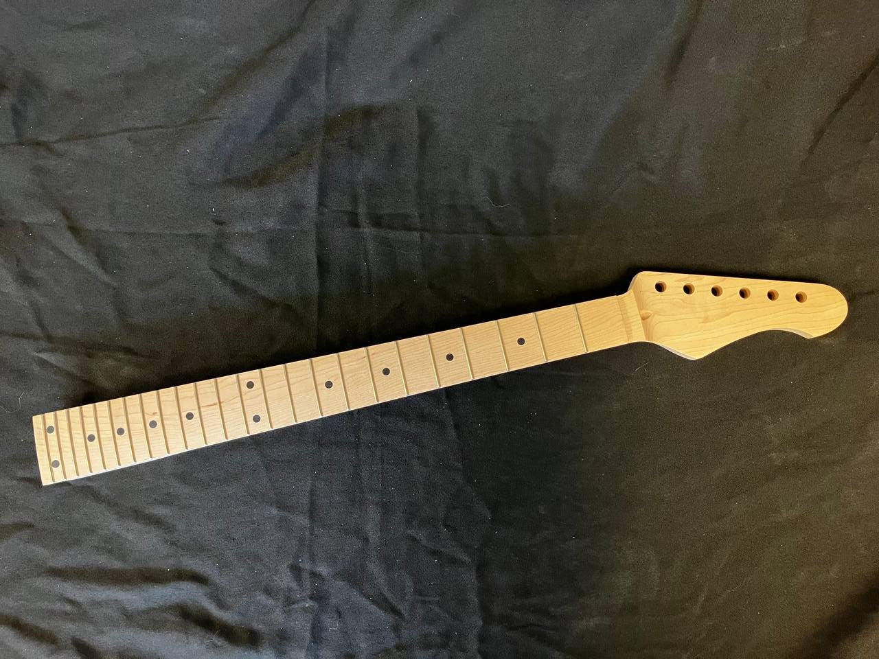 Maple/Maple 24 Fret R6 Neck