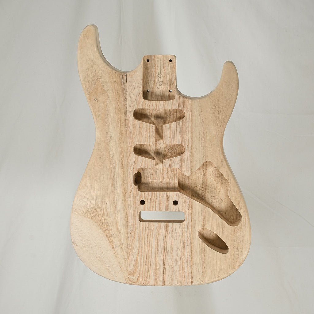 Paulownia/Swamp Ash/Paulownia Dinky Strat Body