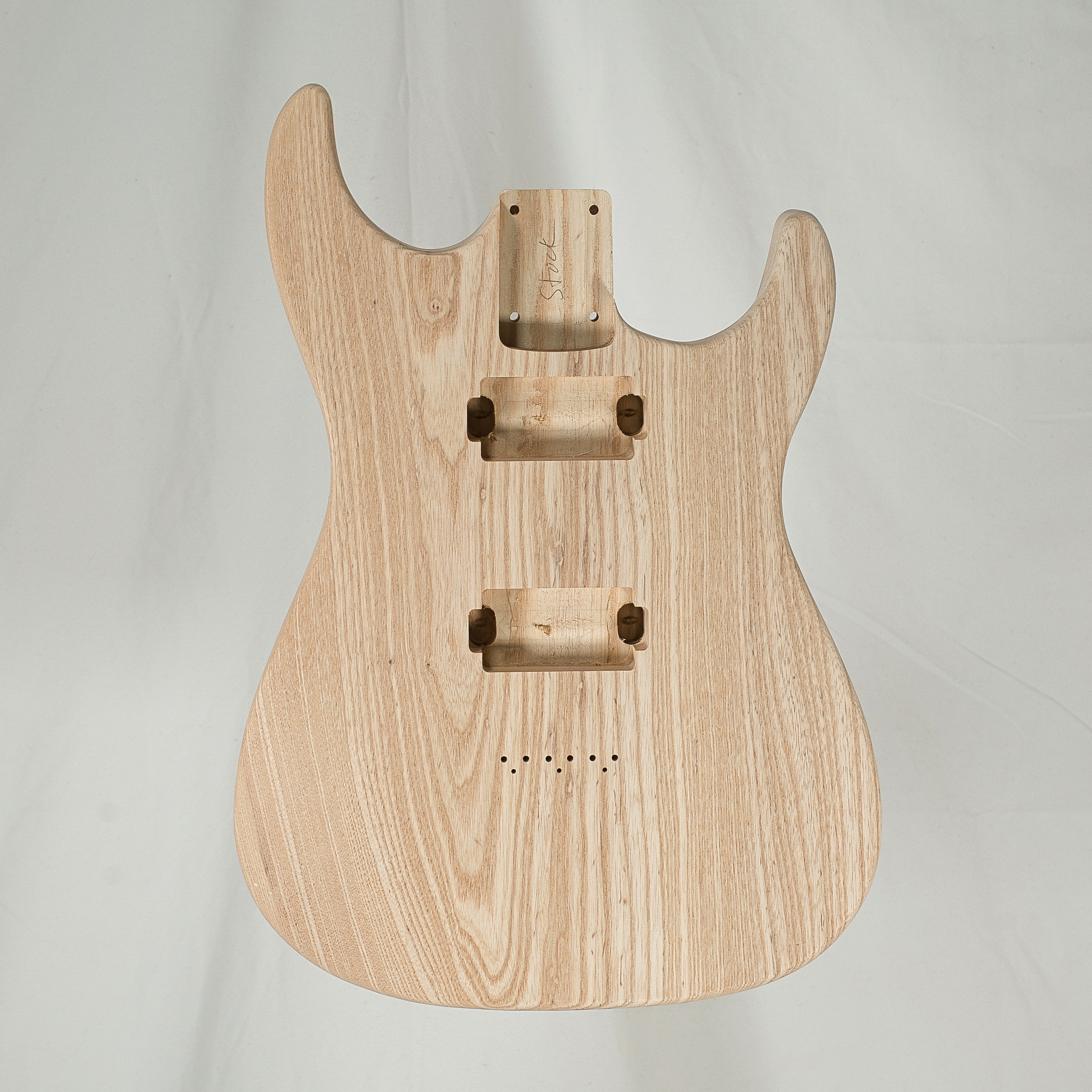 1PC Swamp Ash Dinky Strat Body