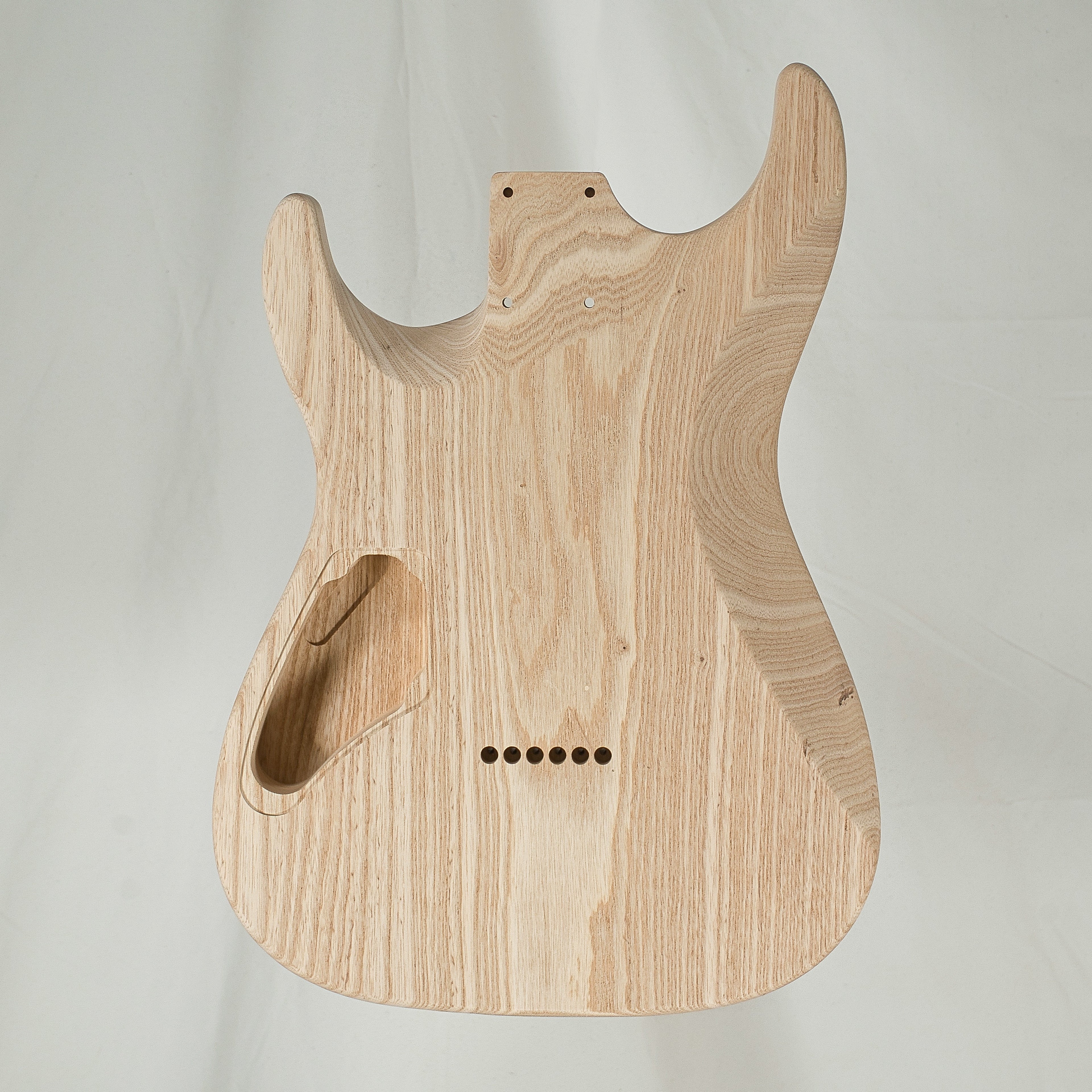 1PC Swamp Ash Dinky Strat Body