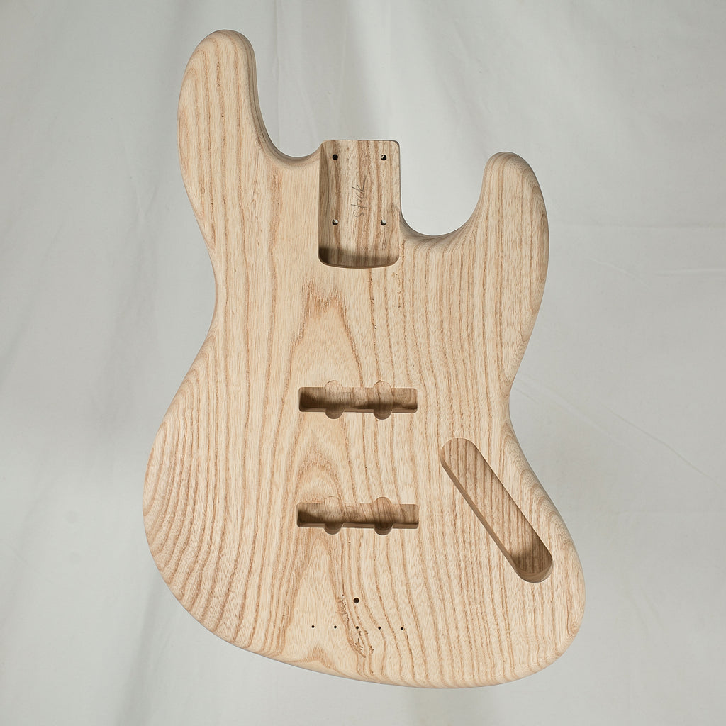 1PC Swamp Ash J Bass Body