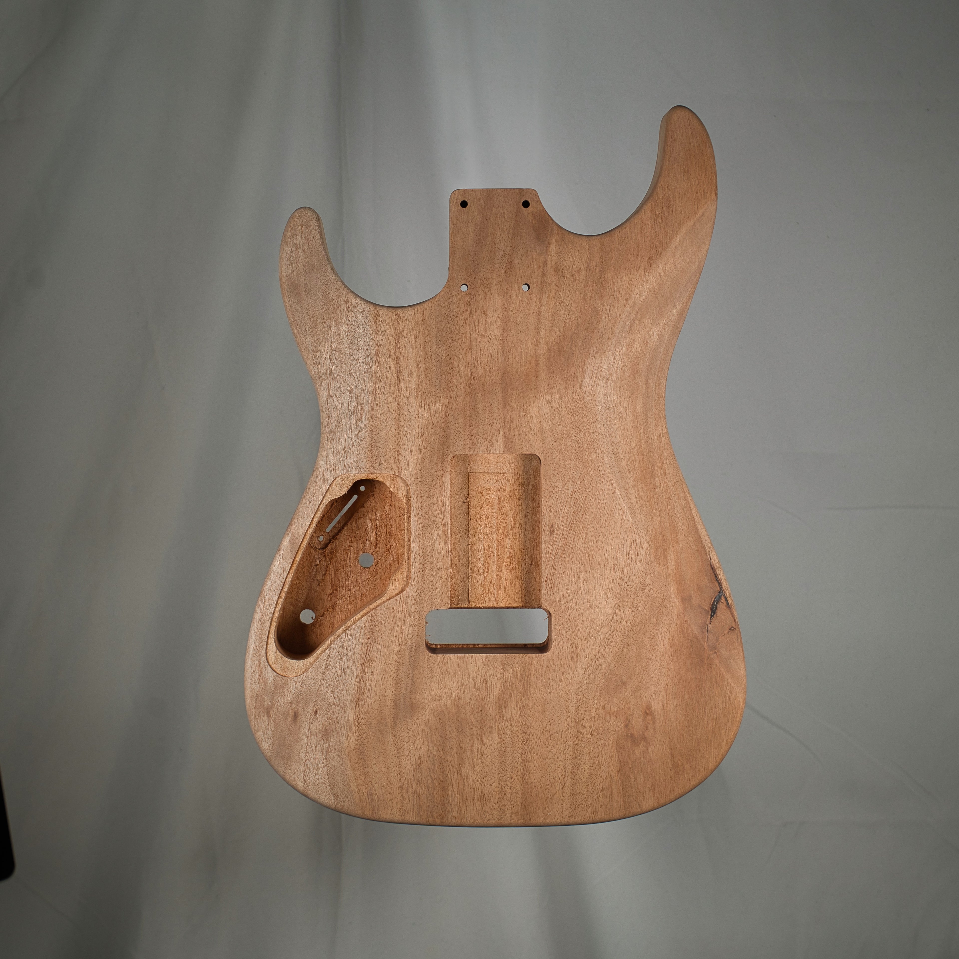 1PC Mahogany/Maple Dinky Strat Guitar Body
