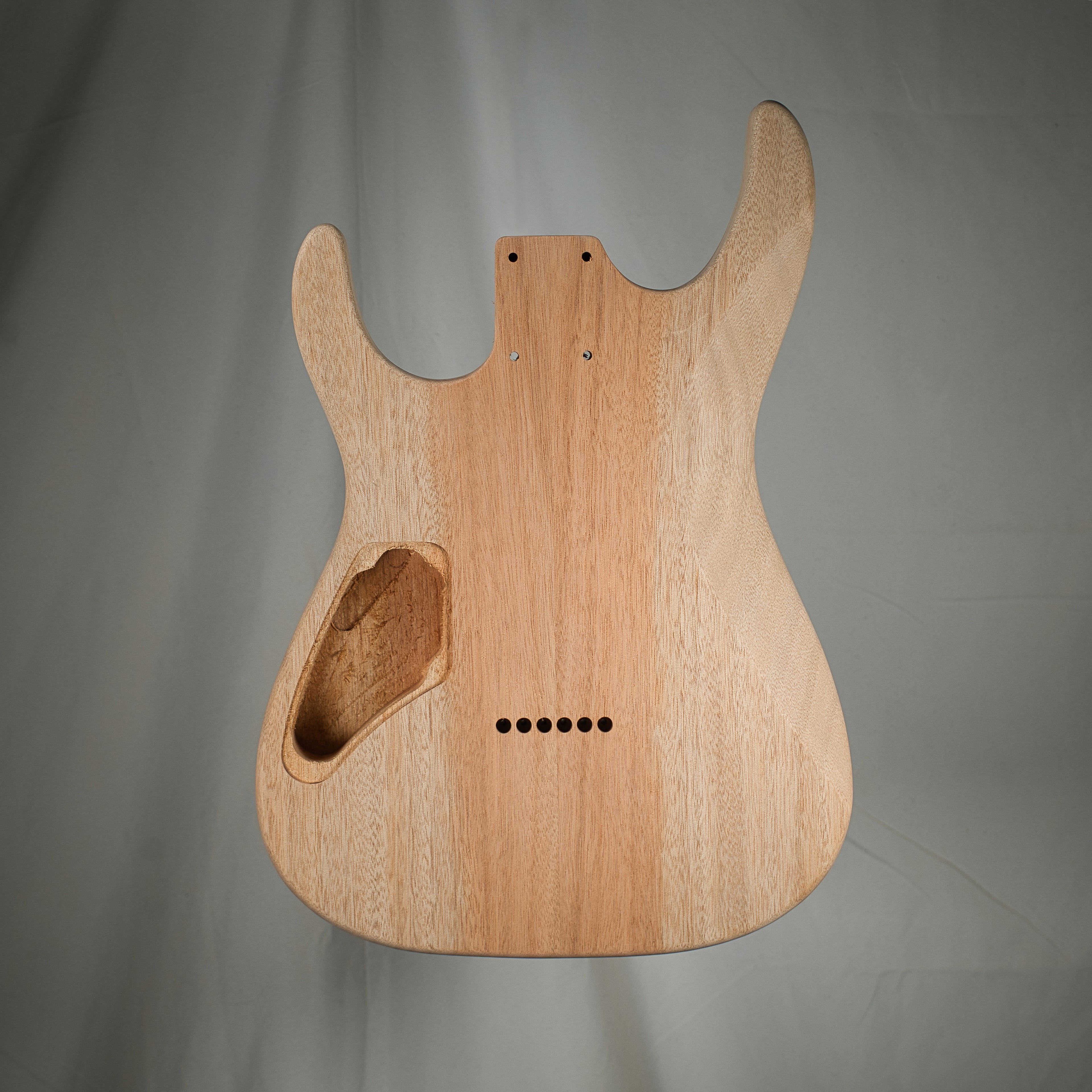 Mahogany 24 Fret Dinky Strat Guitar Body