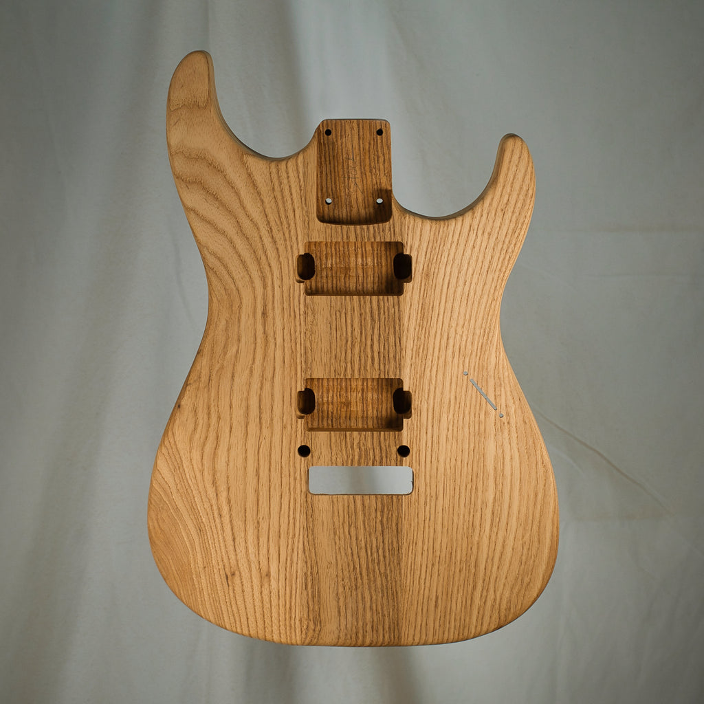 3PC Roasted Swamp Ash Dinky Strat Guitar Body